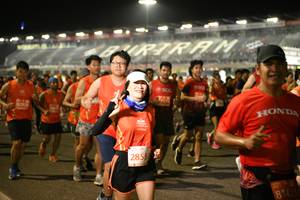 BIB: 82926, 2855, 81423
                            <button type="button" onclick="openModal(10703800)" class="btn btn-primary btn-sm float-right btn-popup" data-toggle="modal" data-target=".modal-high-quality">
                        <i class="fas fa-shopping-cart"></i> Add to Cart
                    </button>
                                            <button type="button" onclick="isThisMe(10703800, true)" class="btn btn-success btn-sm float-right btn-popup btn-isme hidden" data-toggle="tooltip" data-placement="bottom" title="นี่คือรูปของคุณใช่ไหม คลิกที่นี่เพื่อเอาเข้าอัลบั้ม">
                        <i class="fas fa-plus"></i> Add to album
                    </button>
                    <button type="button" onclick="isThisMe(10703800, false)" class="btn btn-warning btn-sm float-right btn-popup btn-isnotme hidden">
                        <i class="fas fa-ban"></i> Remove from album
                    </button>